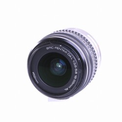Pentax SMC-DA 18-55mm F/3.5-5.6 (sehr gut)