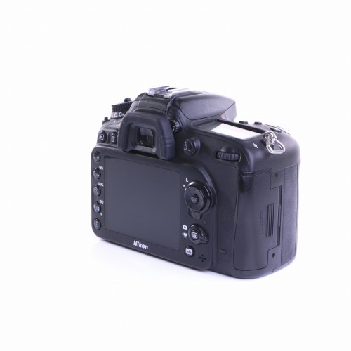 Nikon D7100 SLR-Digitalkamera (Body) (gut)