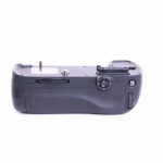 Nikon MB-D14 Batteriegriff (sehr gut)