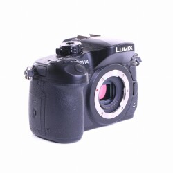 Panasonic Lumix DMC-GH4 Systemkamera (Body) schwarz (sehr gut)