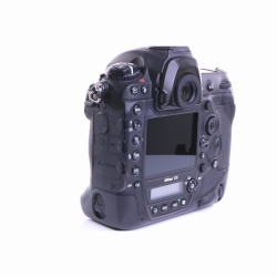 Nikon D5 SLR-Digitalkamera (Body, XQD-Kartenfächer) (passabel)