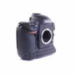 Nikon D4 SLR-Digitalkamera (Body) (gut)