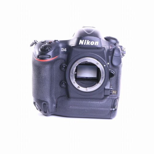 Nikon D4 SLR-Digitalkamera (Body) (gut)