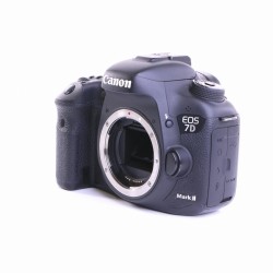Canon EOS 7D Mark II SLR-Digitalkamera (Body) (sehr gut)
