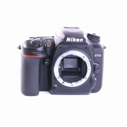 Nikon D7500 SLR-Digitalkamera (Body) (wie neu)