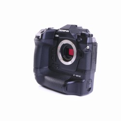 Olympus OM-D E-M1X DSLM Systemkamera (Body) schwarz (wie...