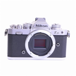 Nikon Z fc Systemkamera (Body) silber (wie neu)