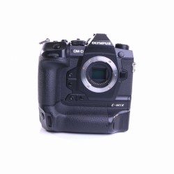 Olympus OM-D E-M1X DSLM Systemkamera (Body) schwarz (sehr...