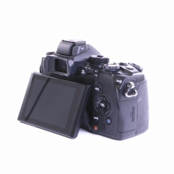 Olympus OM-D E-M1 DSLM Systemkamera (Body) schwarz (wie neu)