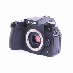 Panasonic Lumix DMC-G81 Systemkamera (Body) schwarz (sehr...