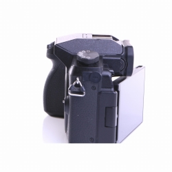 Panasonic Lumix DMC-G70 Systemkamera (Body) schwarz (wie neu)