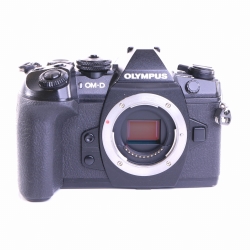 Olympus OM-D E-M1 Mark II Systemkamera (Body) schwarz...
