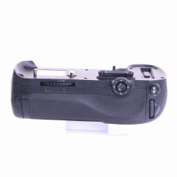 Nikon MB-D12 Batteriegriff (wie neu)