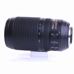 Nikon AF-S Nikkor 70-300mm F/4.5-5.6 G ED VR (sehr gut)