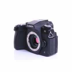 Panasonic Lumix DMC-G81 Systemkamera (Body) schwarz (sehr...