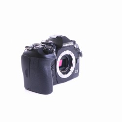 Olympus OM-D E-M1 Mark III Systemkamera (Body) schwarz (sehr gut)