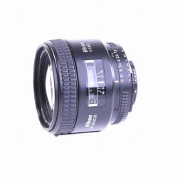 Nikon AF Nikkor 85mm F/1.8 D (sehr gut)