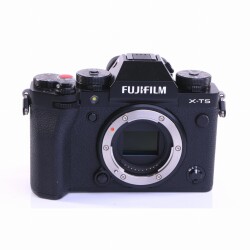Fujifilm X-T5 Systemkamera (Body) schwarz (sehr gut)