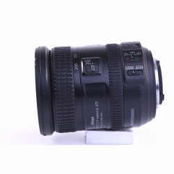 Nikon AF-S DX Nikkor 18-200mm F/3.5-5.6 G ED VR (gut)
