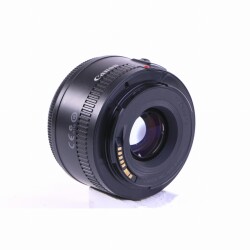 Canon EF 50mm F/1.8 II (sehr gut)