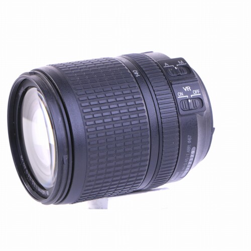 Nikon AF-S DX Nikkor 18-140mm F/3.5-5.6 G ED VR (sehr gut)