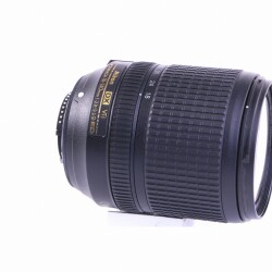 Nikon AF-S DX Nikkor 18-140mm F/3.5-5.6 G ED VR (sehr gut)