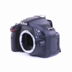 Nikon D5200 SLR-Digitalkamera (Body) (wie neu)