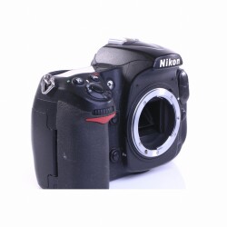 Nikon D300 SLR-Digitalkamera (Body) (gut)