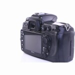 Nikon D300 SLR-Digitalkamera (Body) (gut)