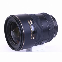 Nikon AF-S DX Nikkor 17-55mm F/2.8 G IF-ED (sehr gut)