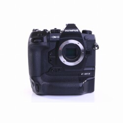 Olympus OM-D E-M1X DSLM Systemkamera (Body) schwarz (sehr...