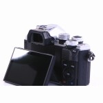 Olympus OM-D E-M10 Mark II Systemkamera (Body) silber (sehr gut)