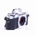 Olympus OM-D E-M10 Mark II Systemkamera (Body) silber (sehr gut)
