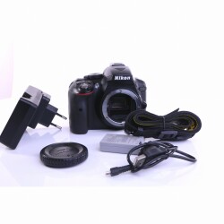 Nikon D5300 SLR-Digitalkamera (Body) schwarz (sehr gut)