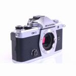 OM System OM-3 Systemkamera (Body) silber (wie neu)