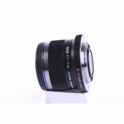 Olympus M.Zuiko Digital ED 45mm F/1.8 schwarz (wie neu)