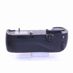 Nikon MB-D14 Batteriegriff (sehr gut)