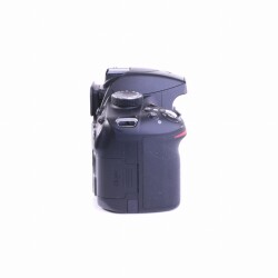 Nikon D3200 SLR-Digitalkamera (Body) (sehr gut)
