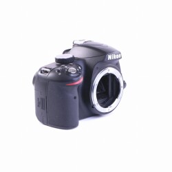 Nikon D3200 SLR-Digitalkamera (Body) (sehr gut)