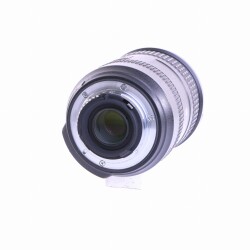 Nikon AF-S DX Nikkor 18-200mm F/3.5-5.6 G ED VR II (sehr gut)
