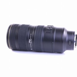 Nikon AF-S Nikkor 70-200mm F/2.8 G ED VR II (sehr gut)