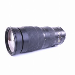 Nikon AF-S Nikkor 200-500mm F/5.6 E ED VR (sehr gut)