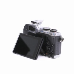 Olympus OM-D E-M10 Systemkamera (Body) silber (passabel)